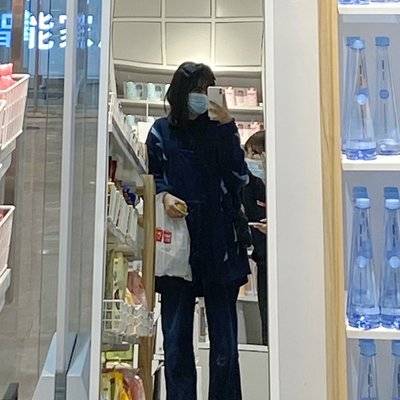 黑白模特
