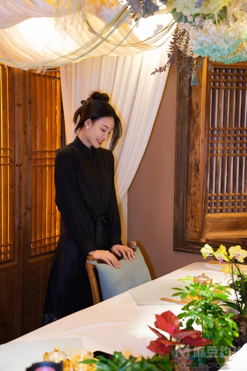 汉服模特