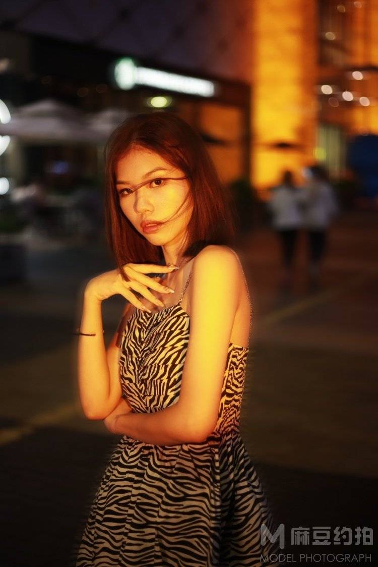 夜景模特