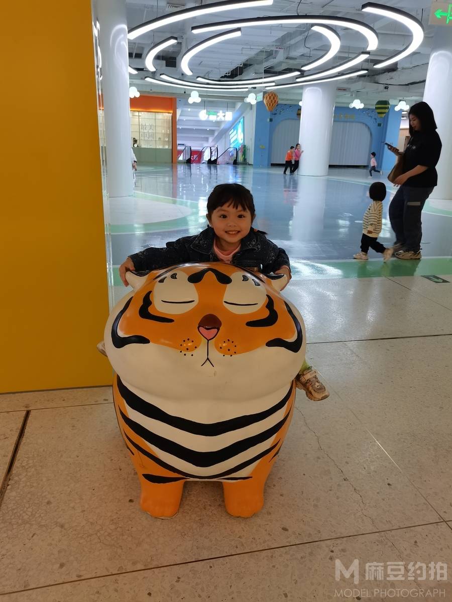 清新模特