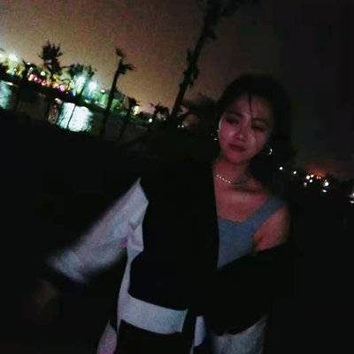 黑白模特