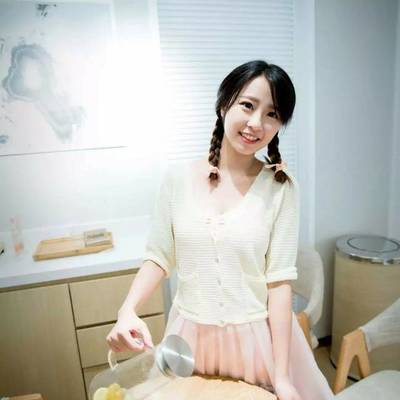 黑白模特
