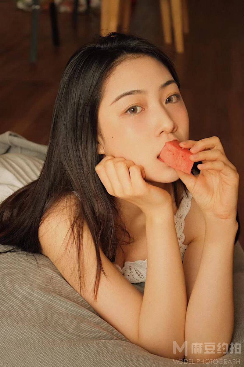 纪实模特