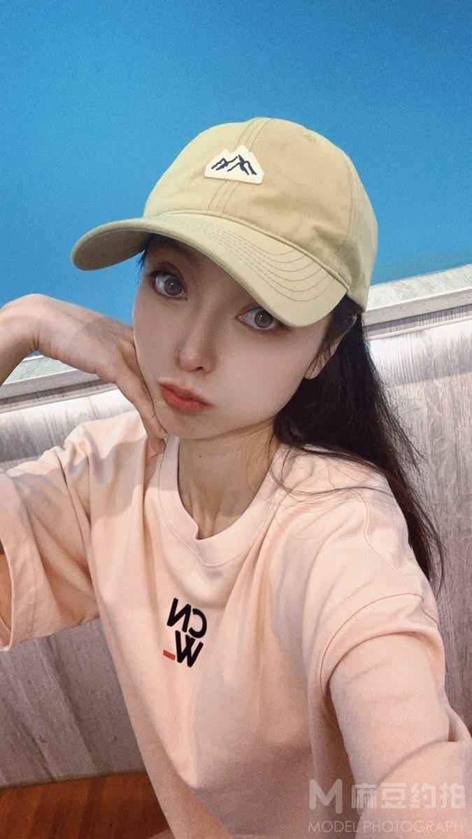 纪实模特