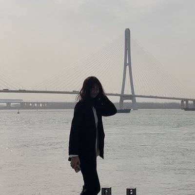 黑白模特