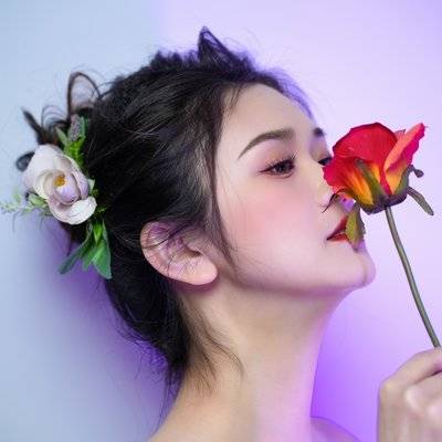 情绪模特