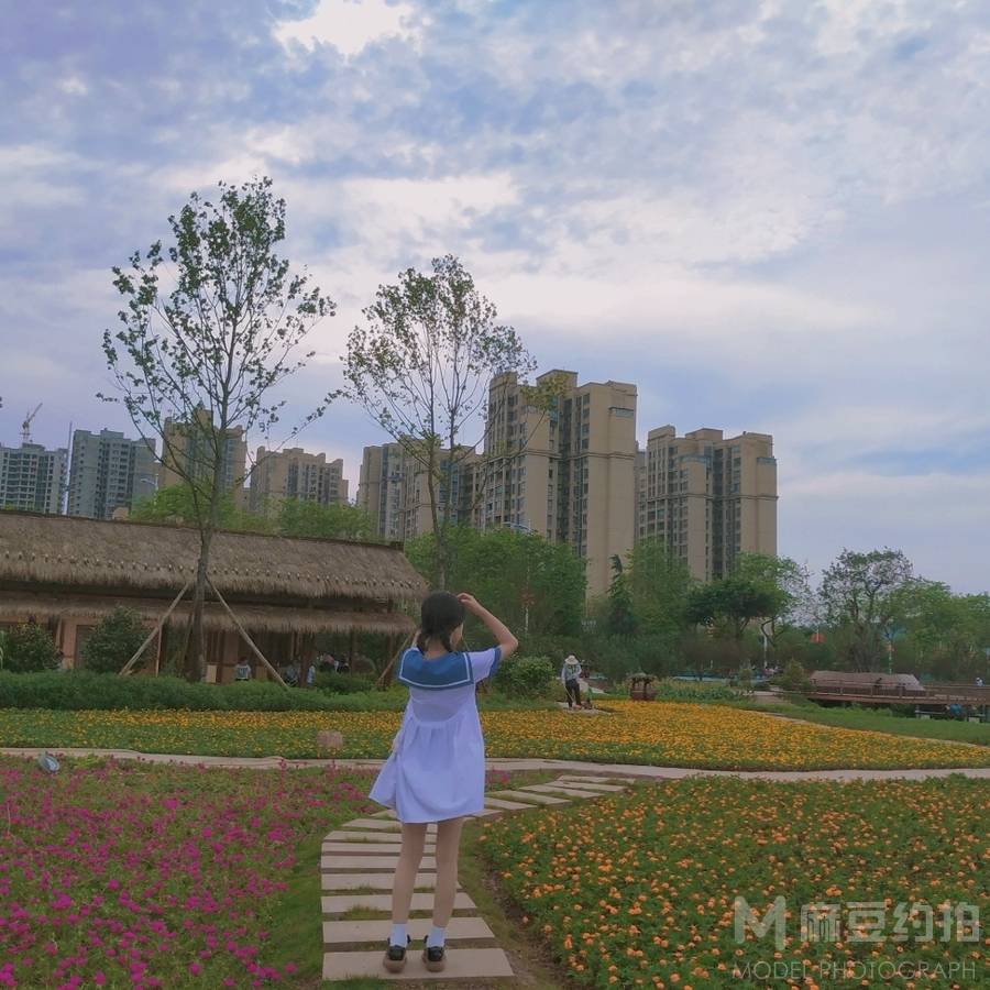 清新模特