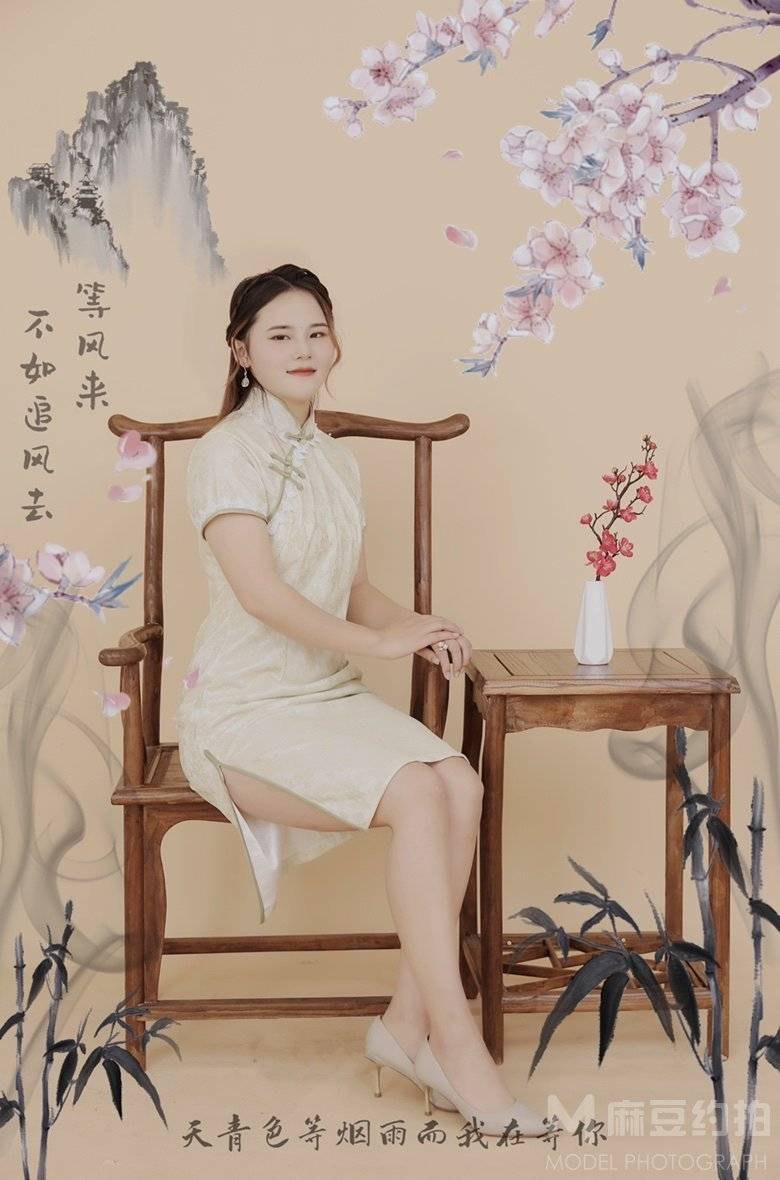 校园模特