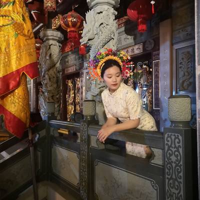 情绪模特