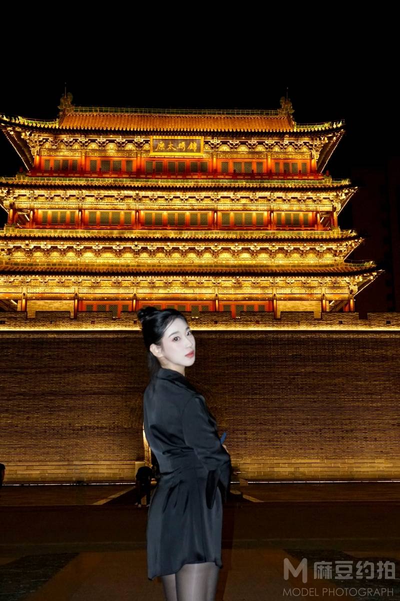 夜景模特