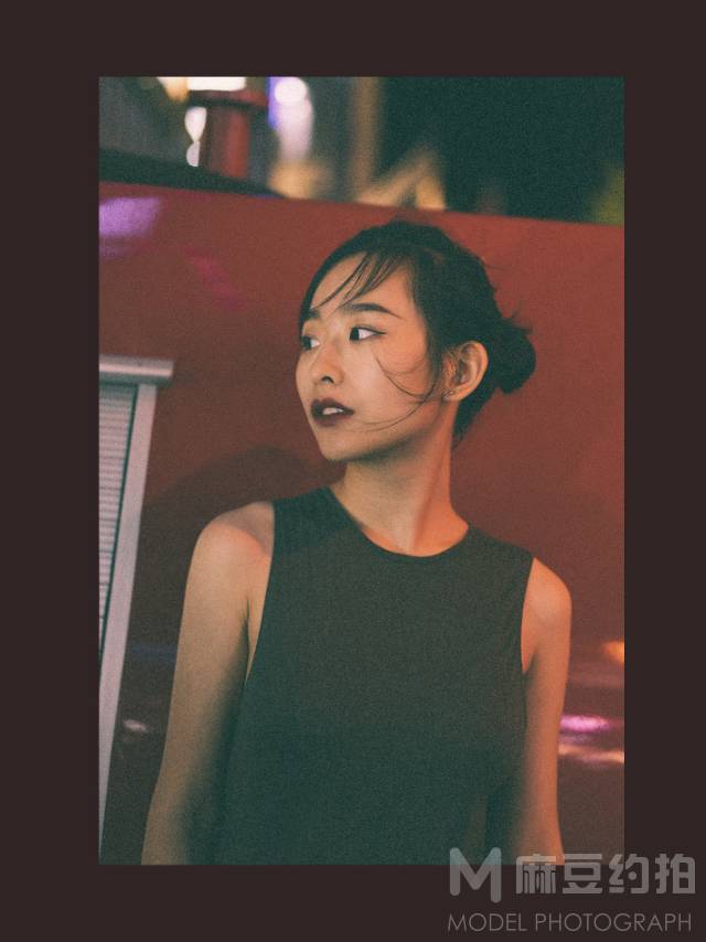 夜景模特