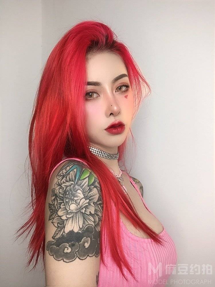 妆容模特