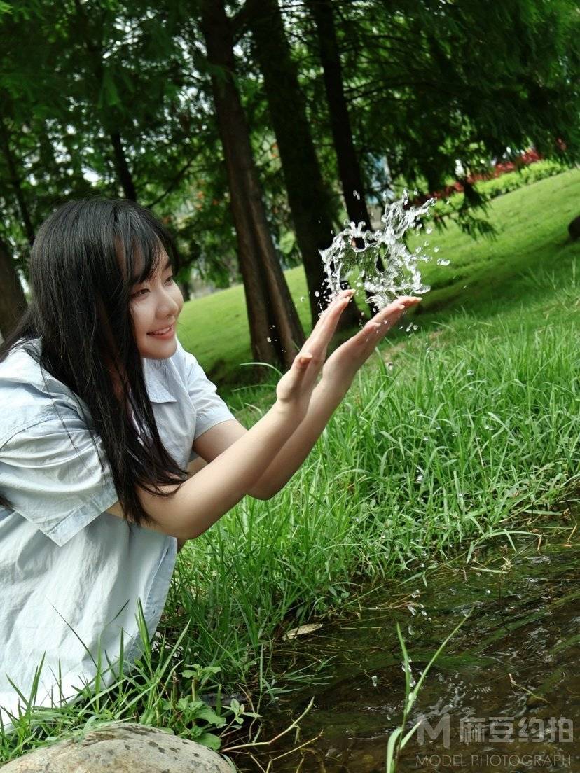 清新模特