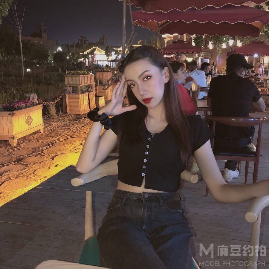 暗黑模特