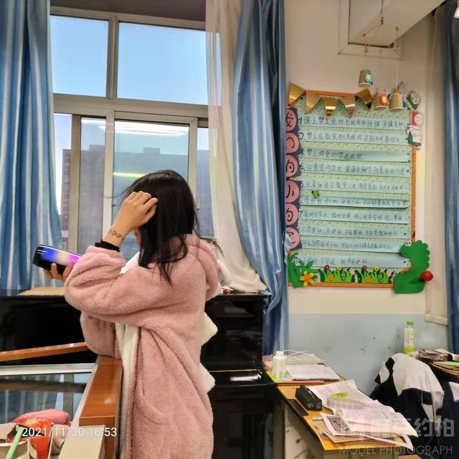 情侣模特