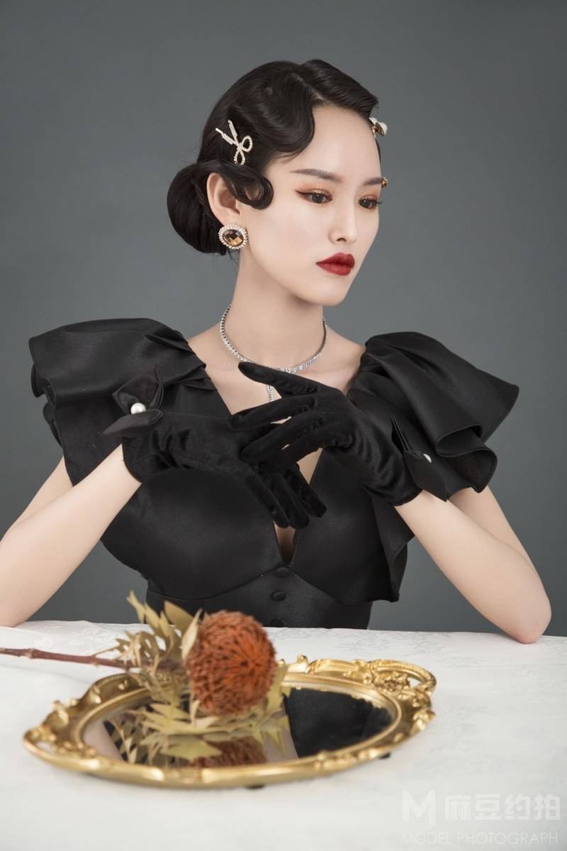 妆容模特