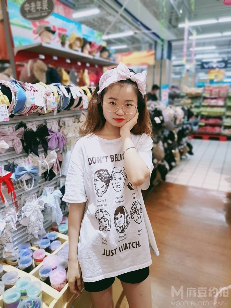 少女模特
