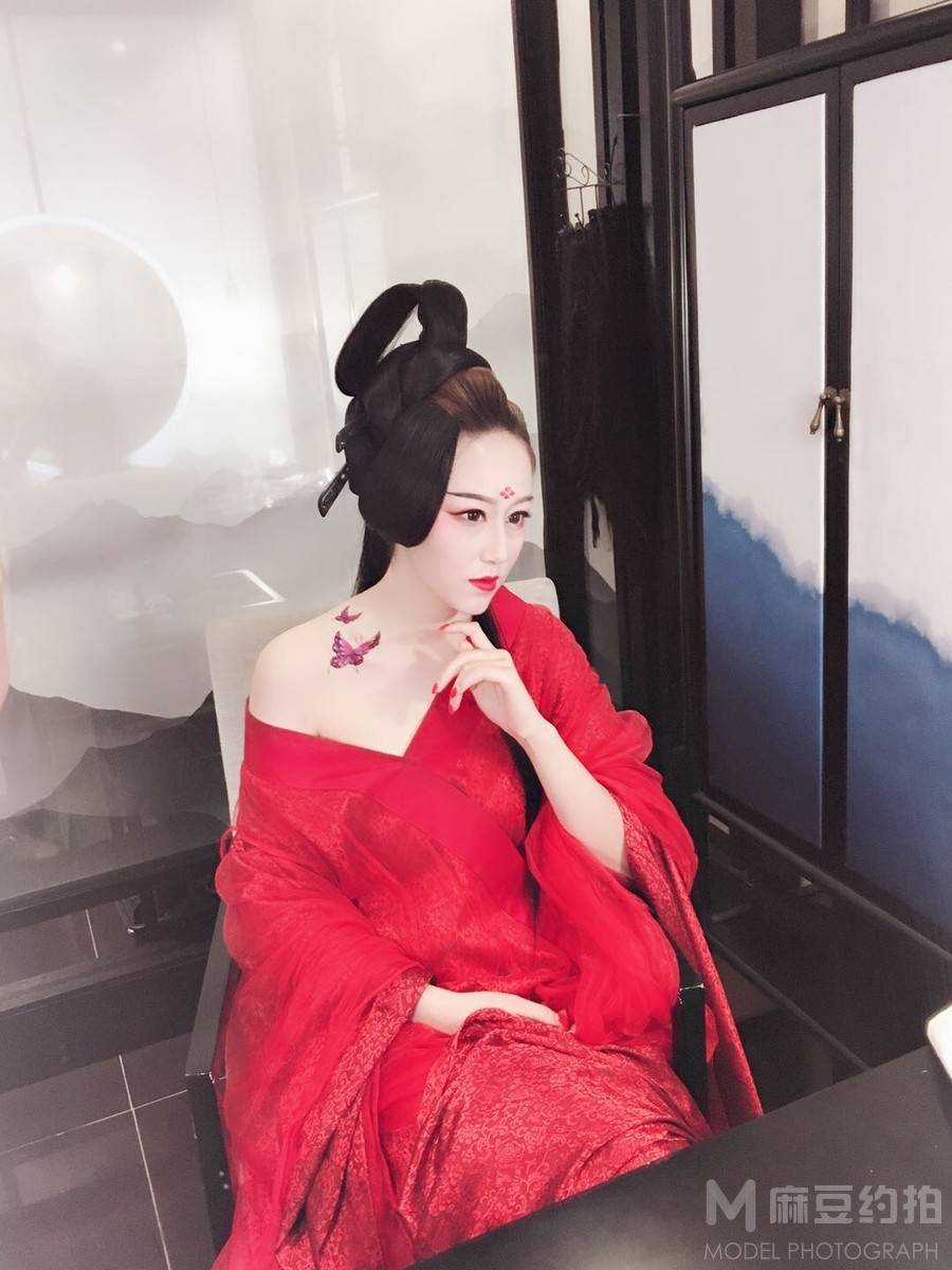 暗黑模特