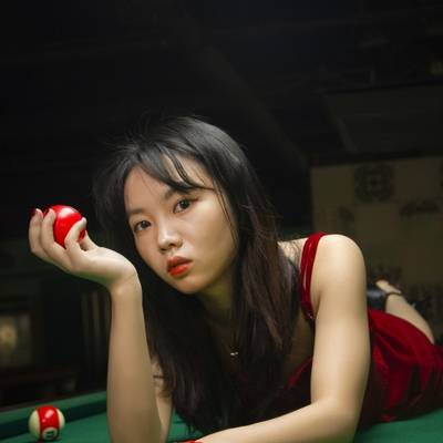 情绪模特