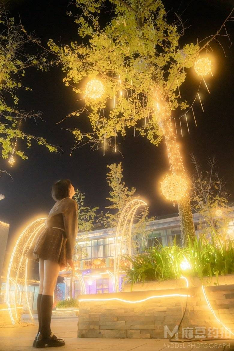 夜景模特