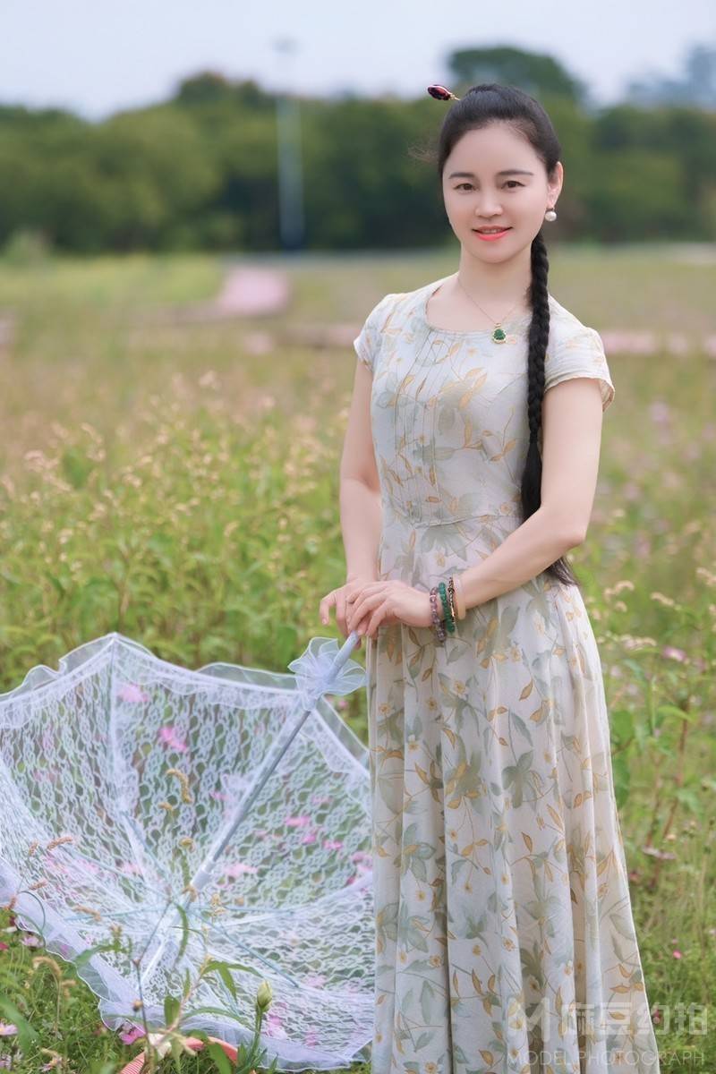 清新模特