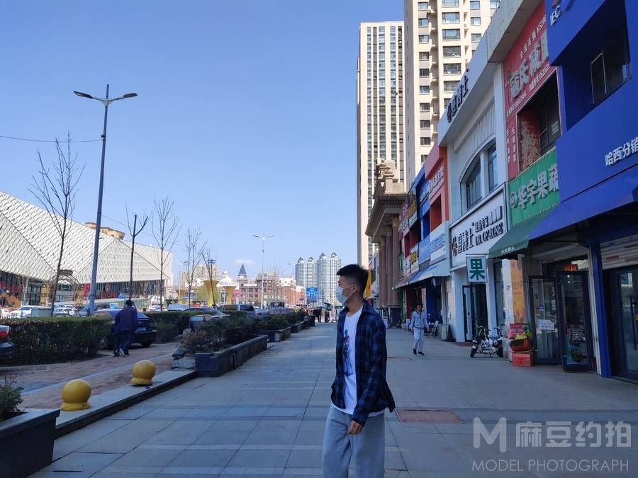 校园模特