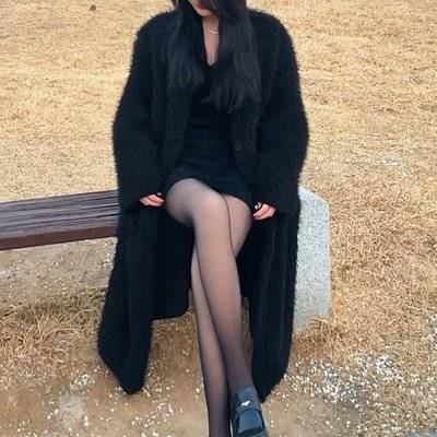 黑白模特