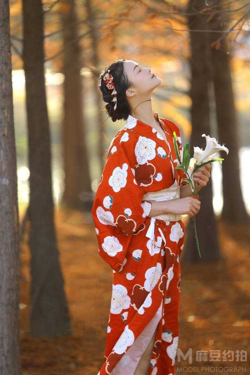 和服模特