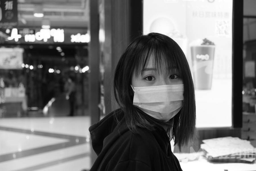 黑白模特