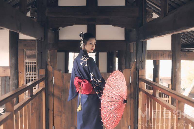 和服模特