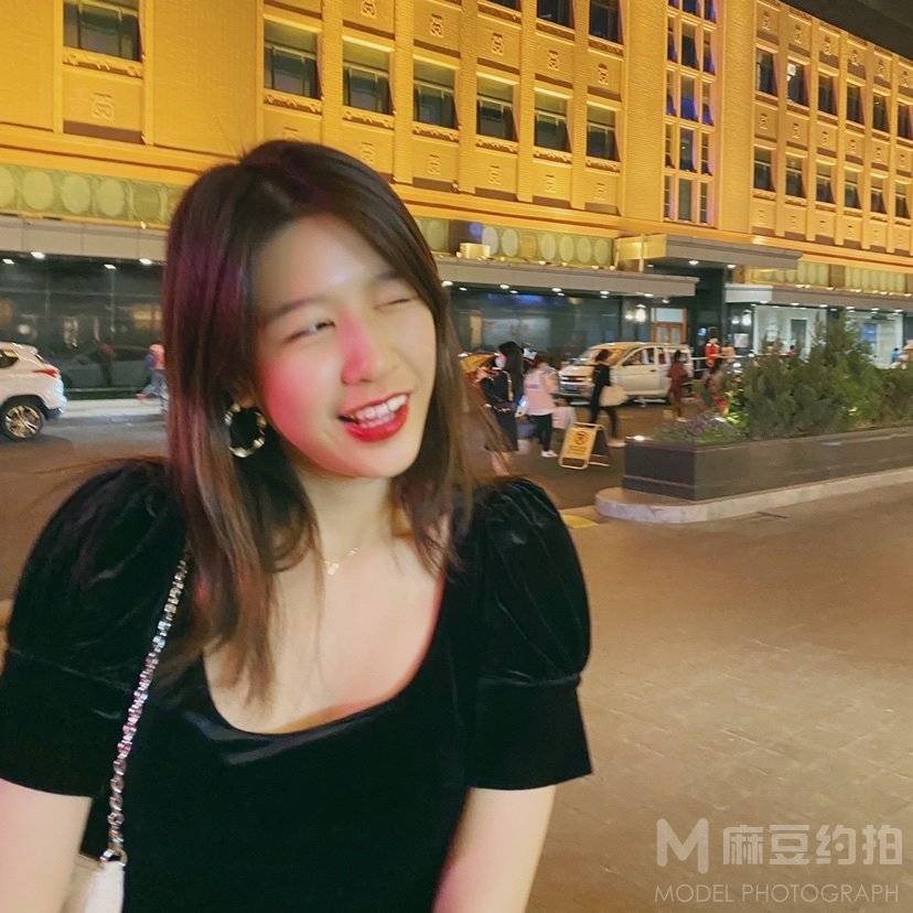 胶片模特