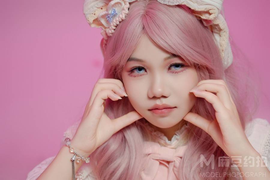少女模特