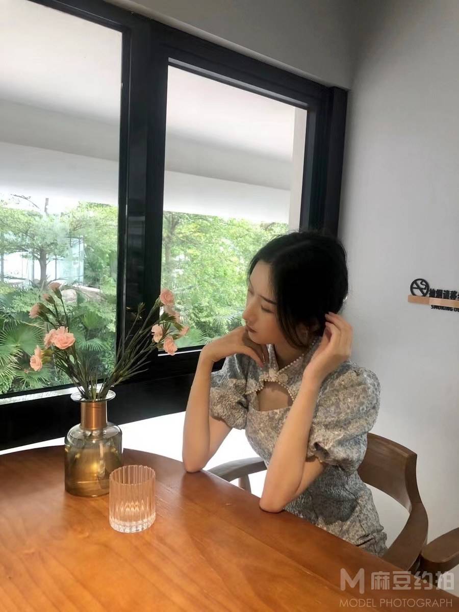 民国模特