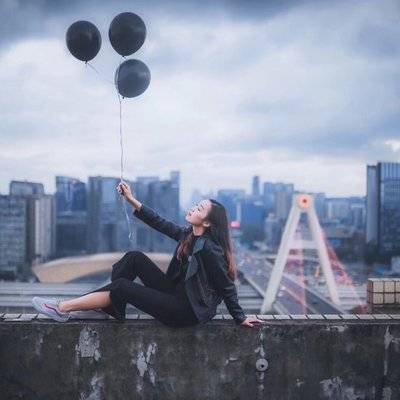 情绪模特