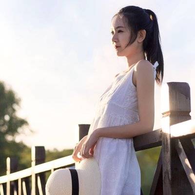清新模特