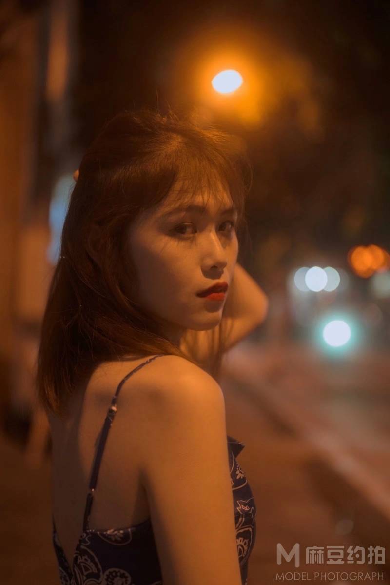 夜景模特