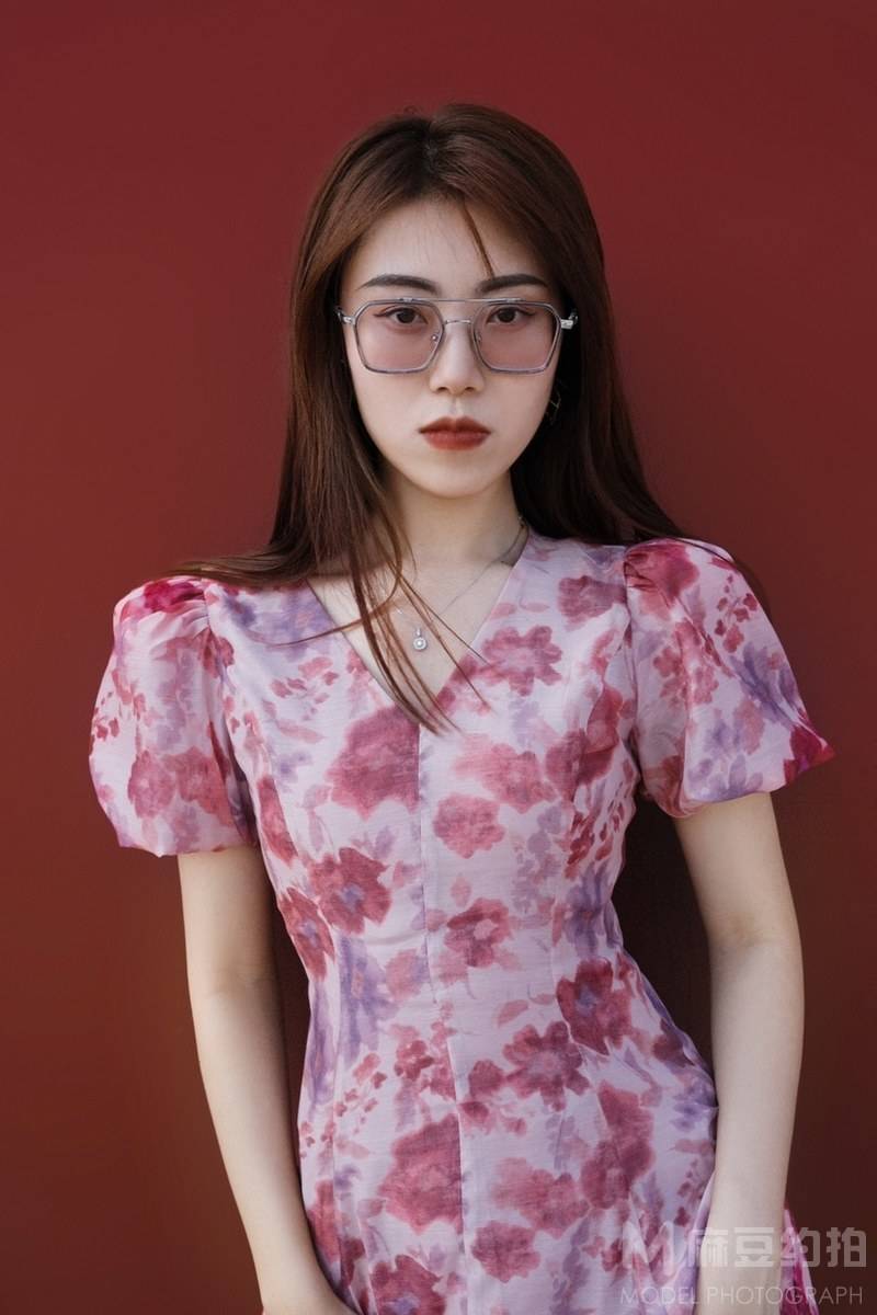 胶片模特