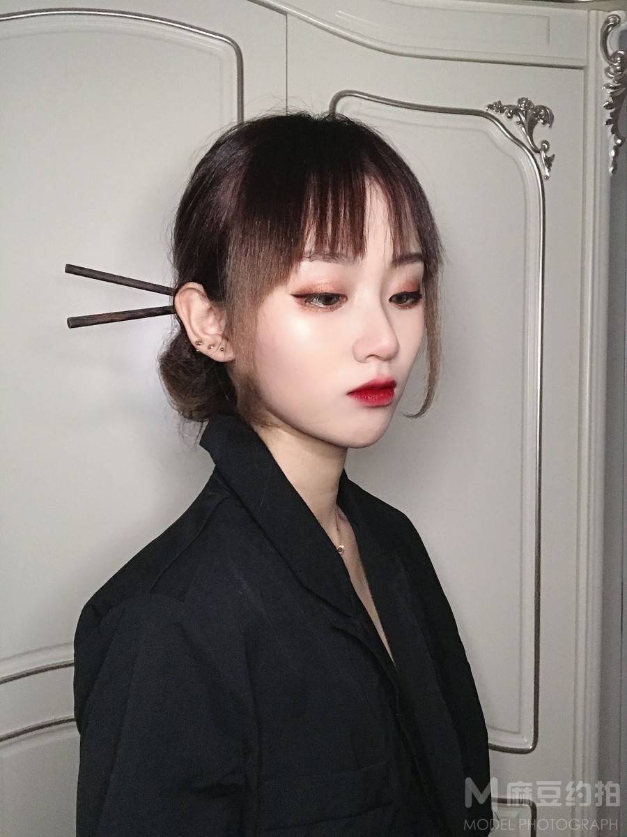 暗黑模特