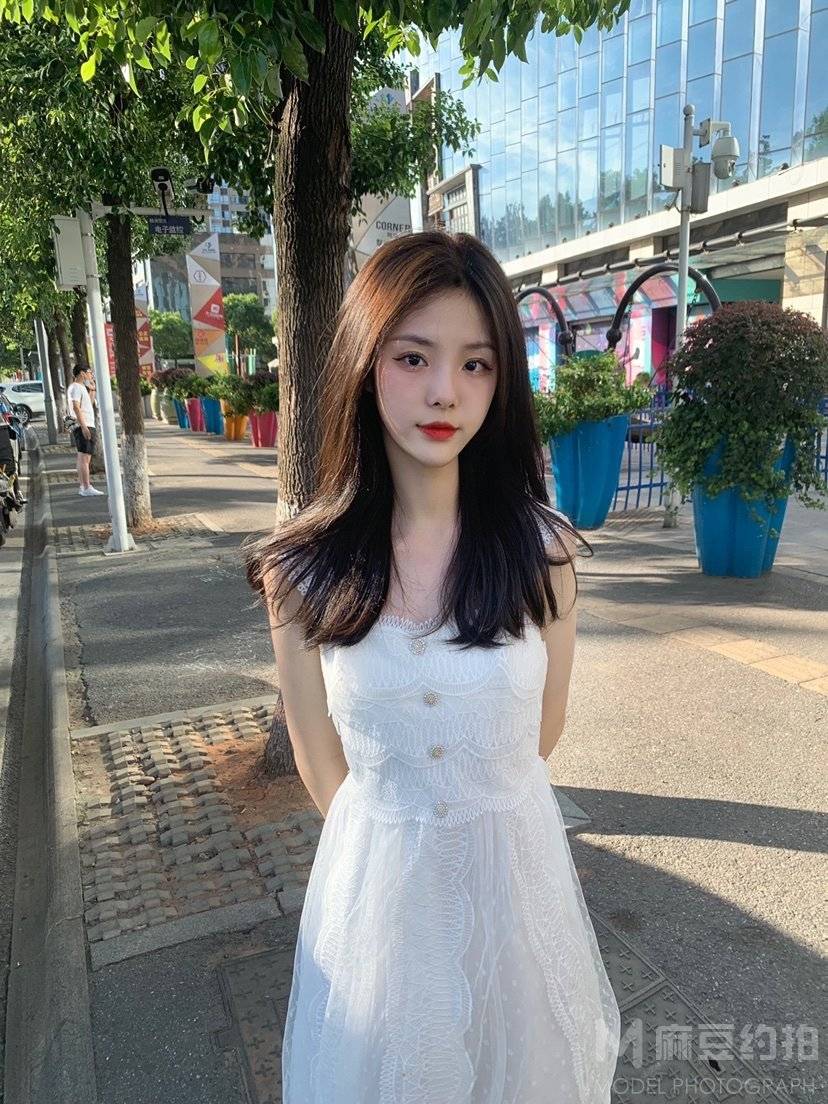清新模特