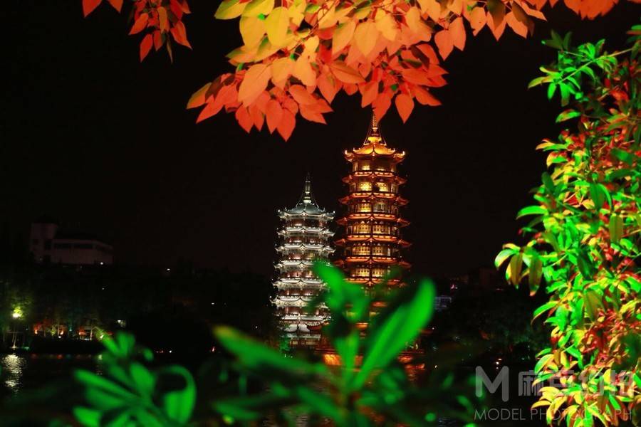 夜景模特