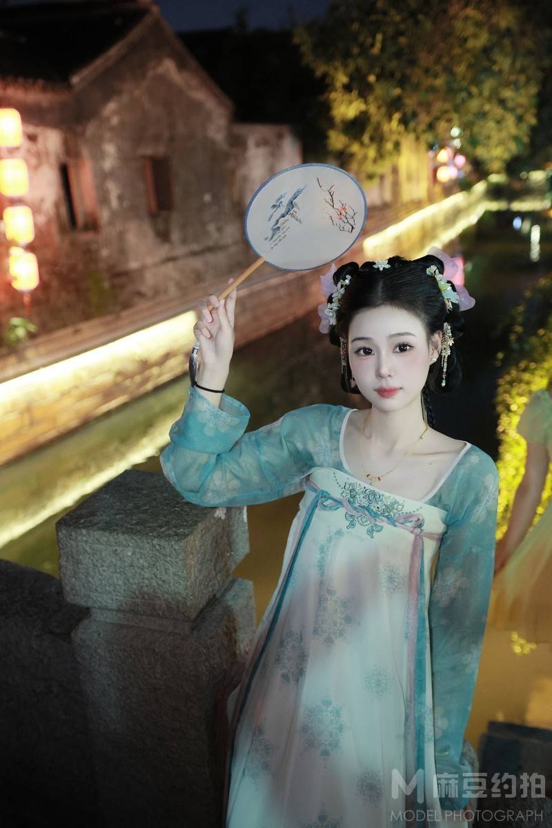 民国模特
