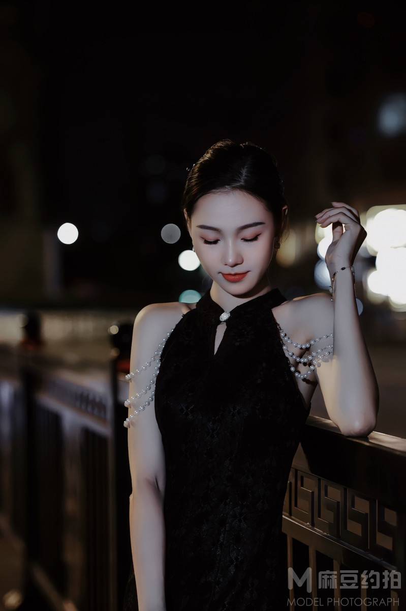 夜景模特