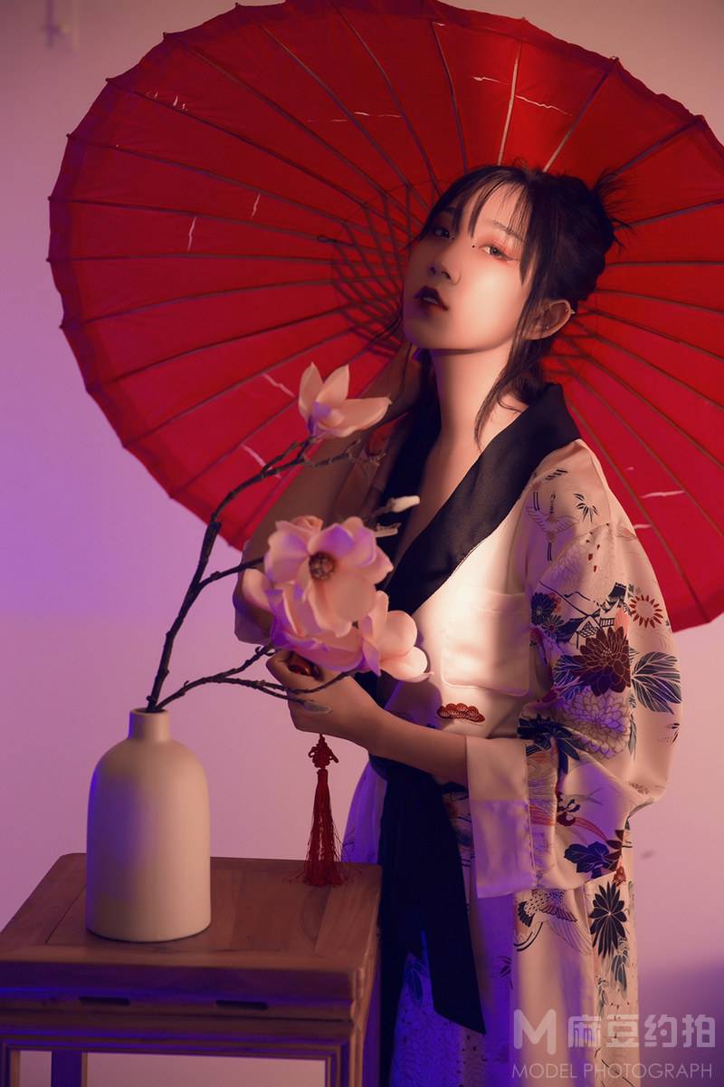 妆容模特