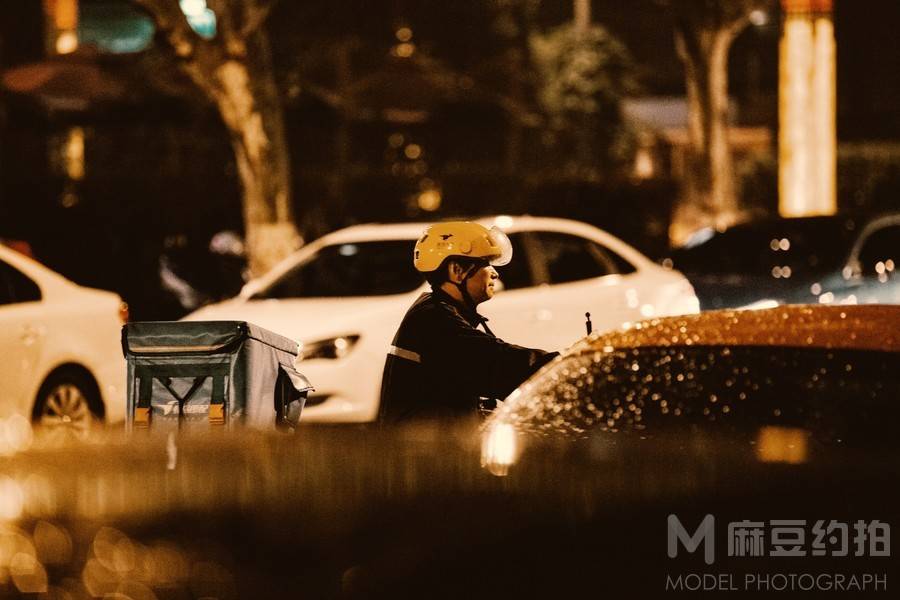 夜景模特