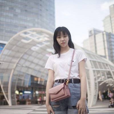 校园模特