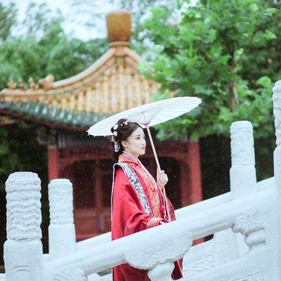 汉服模特