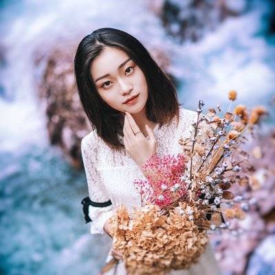 清新模特