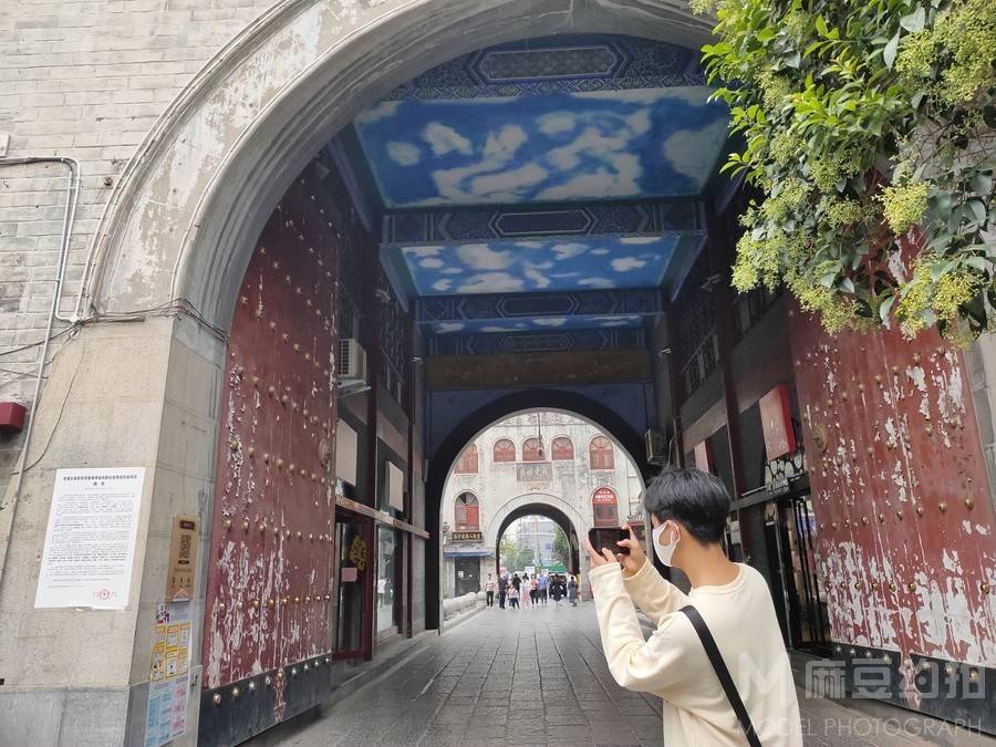 校园模特