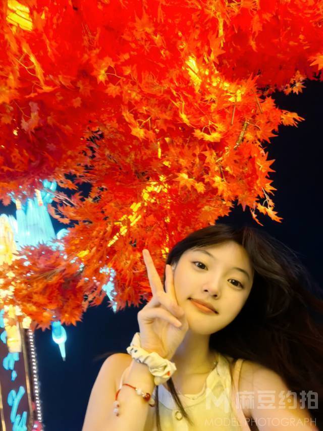夜景模特
