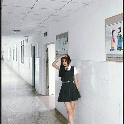校园模特